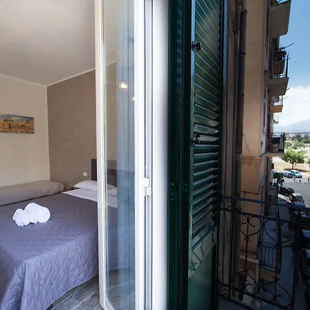 Il Genoardo Della Zisa Palermo